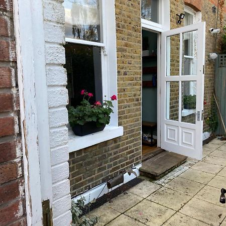 Richmond & Kew Gardens Cozy Garden Flat By The Pagoda מראה חיצוני תמונה