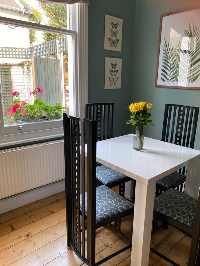 Richmond & Kew Gardens Cozy Garden Flat By The Pagoda מראה חיצוני תמונה