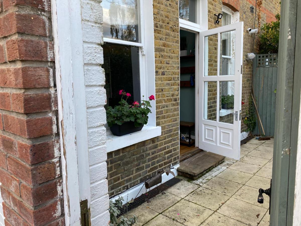 Richmond & Kew Gardens Cozy Garden Flat By The Pagoda מראה חיצוני תמונה